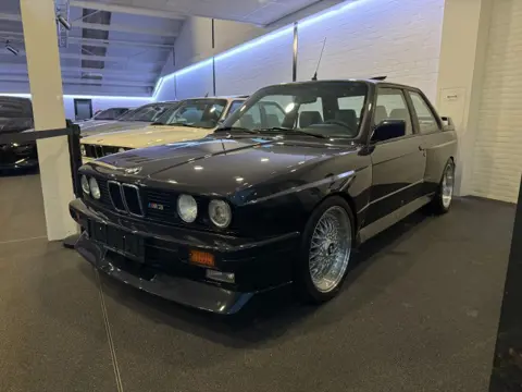 BMW M3 E30 M3 Coupe EUROPAMEISTER , Limited 1 of 148 Build