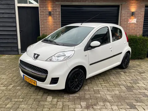 PEUGEOT 107 *airco*5deurs*elektrische ramen*lichtmet Velgen*Nieuwe banden*