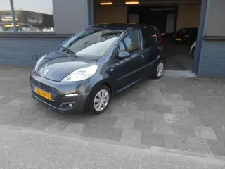 PEUGEOT 107 1.0 ACTIVE
