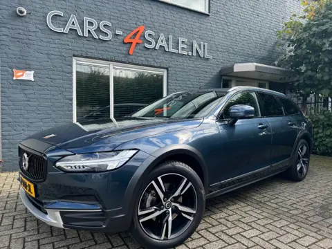 VOLVO V90 CROSS COUNTRY D4 Pro AWD + 360 cam.+Leder +D-glas + 19 inch Lmv -2019 - 111dkm
