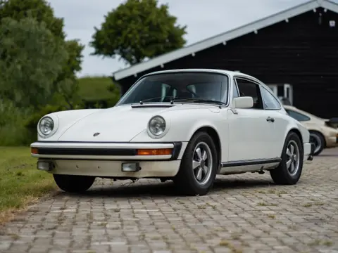 PORSCHE 911 1976 911S Coupe First paint And rebuilt engine gearbox