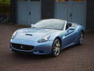 FERRARI CALIFORNIA V8 Blue Metallic excl. btw