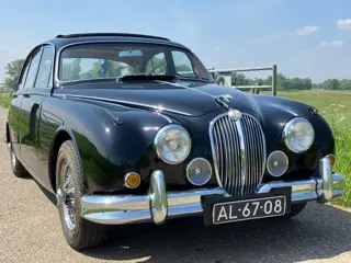JAGUAR MK II 