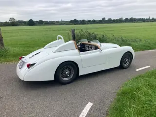 JAGUAR XK 150 Roadster 