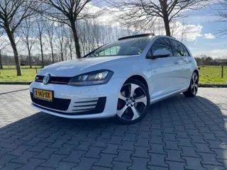 VOLKSWAGEN GOLF 2.0 TSI GTI DSG 220pk PANO/XENON/18INCH