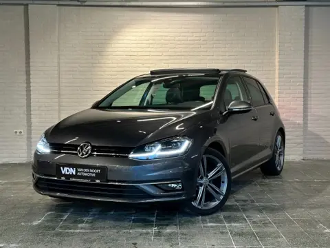 VOLKSWAGEN GOLF 1.5 TSI Highline Business