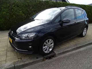 VOLKSWAGEN GOLF Sportsvan 110Pk  TSI HIGHLINE ED-Navi-carplay-Led-Media-Cam-Pdc