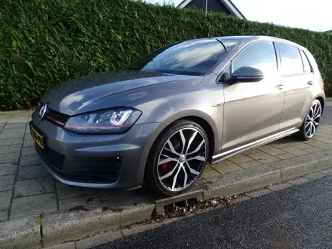 VOLKSWAGEN GOLF 2.0 TSI GTI 162Kw -Automaat-Navi-Blth-Pdc-boekjes-