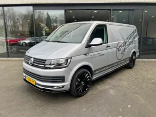 VOLKSWAGEN TRANSPORTER  2.0 TDI 150PK L2H1 SPORTLINE ,Navi/Carplay,Cruise,Pdc,Multie Stuur,20In