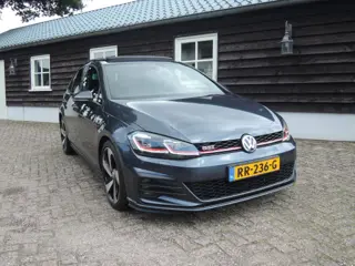 VOLKSWAGEN GOLF 2.0 TSI GTI PERFORMANCE 