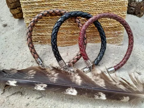 Leren gevlochten armband - hand gemaakt - runderleer