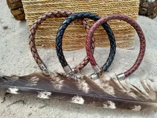 Leren gevlochten armband - hand gemaakt - runderleer