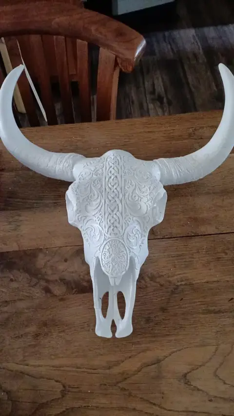 Mooie_Skull - zelf aankleden - prachtsieraad in huis