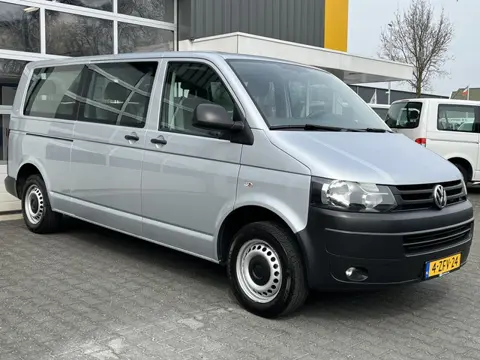 Volkswagen Transporter Kombi 9 persoons 2.0 TDI L2H1 incl. BTW/ BPM  Airco 2-2-2-3 opstelling Lengte