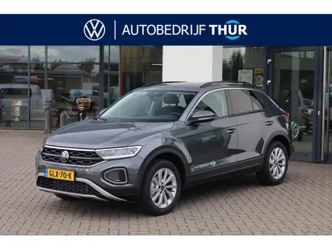 Volkswagen T-Roc 1.5 TSI Life Edition 150PK / 110kW Apple Carplay & Android Auto, achteruitrijcamera