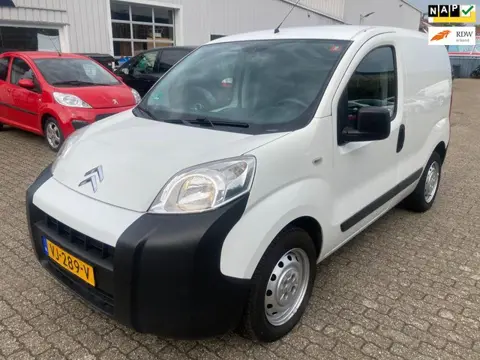 Citroen Nemo 1.3 HDiF AUTOMAAT. Nwe distr. ketting, erg netjes, garantie. EURO 5