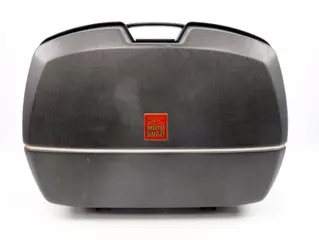 Used koffer givi 45l geen slot!