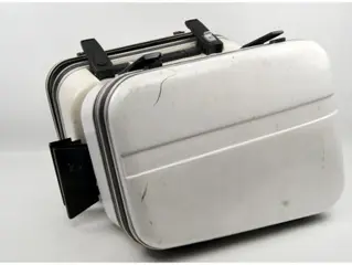 Used kofferset universeel geen sleutels