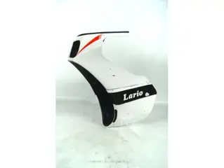 Used kuip lario  wit inkompleet