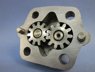 Used oliepomp 16mm cal 3,ev,1100,s,gt,lm