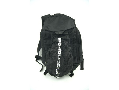 Used Rugtas Momodesign one black