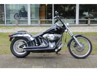 Harley-Davidson Softail  Standard FXST