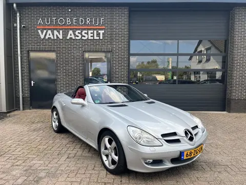 Mercedes-Benz SLK 200 K. Leer , Navi , Cruise (bj 2004)