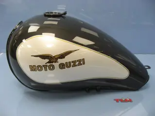 Used tank cal1100 wit/grijs nieuw