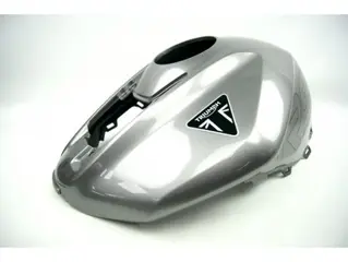 Used Tankpaneel Street Triple RS >23 sil