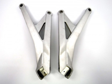 Used voetsteun passagier multistrada 100