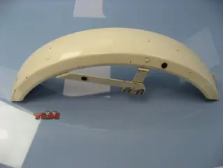 Used voorspatbord v50 wit