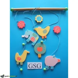 Vrolijke houten figuren mobiel nr. 50102-224-02