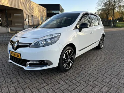 Renault Scénic 2.0 Bose Automaat [ fm navi,camera,ecc,lmv,pdc,cruise ]
