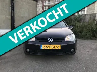 Volkswagen Golf 1.6 FSI Trendline