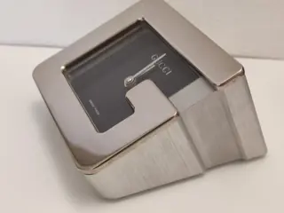 "Gucci" Tafel / Bureauklok Ref 0870 Moeilijk te vinden Nieuw - NOS - Geborsteld aluminium/verchroomd messing - Eind 20e eeuw