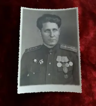 Sovjet Unie - Luchtmacht. - ZELDEN! Medaille voor de verdediging van Leningrad. Typ "Lange Horizon"!!! Foto van een - 1944