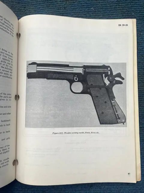 Verenigde Staten van Amerika - Rare US Army M1911 Colt Pistol /Revolver Manual - PISTOLS AND REVOLVERS - Infantry - Airborne - Ranger - Tunnel Rats - Vietnam War - 1971