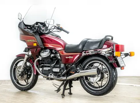 Honda - Silverwing - 673 cc - 1983