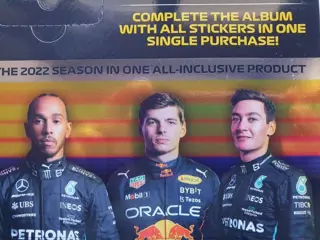 2022 Topps Formula 1 Sticker Collection - Leeg album + complete losse stickerset
