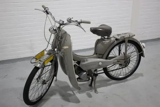 Sparta - MA - Nurse - 49 cc - 1958
