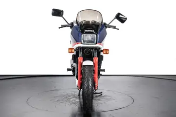 Honda - VF 500 F - 1985