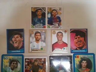 2018 Panini/Topps Messi/Cristiano Ronaldo 2x gouden stickers + 8 stickers/kaarten