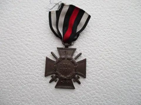 Duitsland - 4x kruis voor frontstrijders en trouwe dienst medailles - Medaille