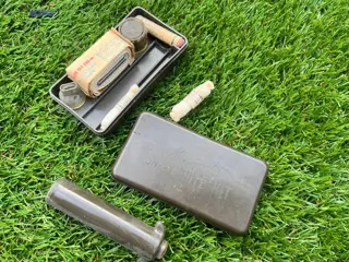 Verenigde Staten van Amerika - WW2 USA Army ''Snake Bite Kit'' Complete- USMC - Pacific - Medic - Guadalcanal - UNTOUCHED condition