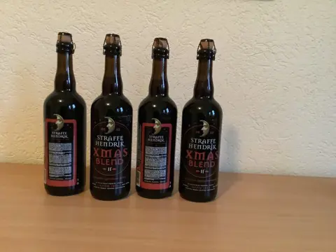 De Halve Maan - Straffe Hendrik XMAS Blend 2022 - 75cl - 4 flessen