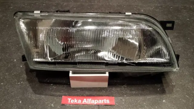 Nissan Almera (95-97) N15 Koplamp Depo 215-1168R LHD Re NOS