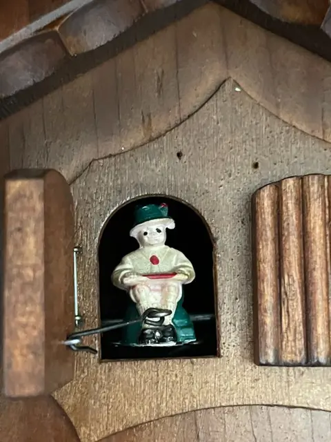 Koekoeksklok 7 blads 3 vogels - met 2 muziek tonen - - Hout - Eind 20e eeuw