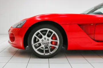 Dodge - Viper SRT-10 8.3 V10 - 2006