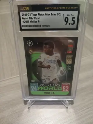 2021/22 TOPPS Match Attax Extra UCL - #OUT9 Vinicius Jr. - Out of this World - CSG 9.5