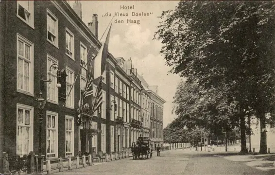 Nederland - Den Haag - Ansichtkaarten (Collectie van 90) - 1900-1960